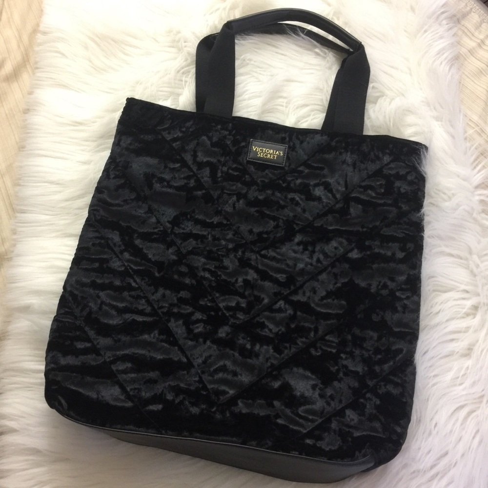 NEW Tote Black Velvet Weekend Tote/Travel Bag